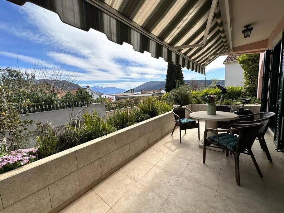Monteview Duplex Villa Herceg Novi Eksteriør bilde